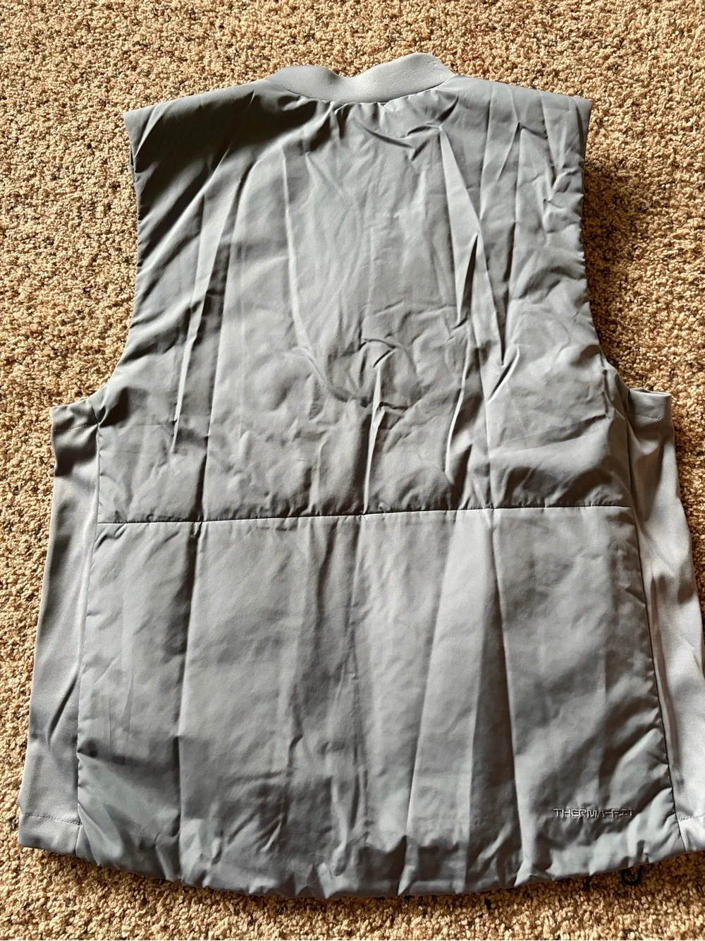 Nike Men’s Light Gray Quilted Vest